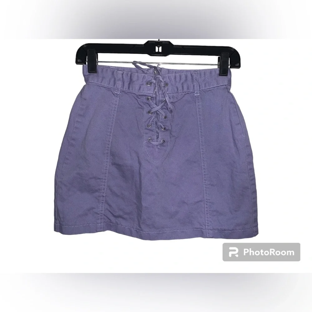 Forever 21 Y2K style purple lace front denim mini skirt size small‎